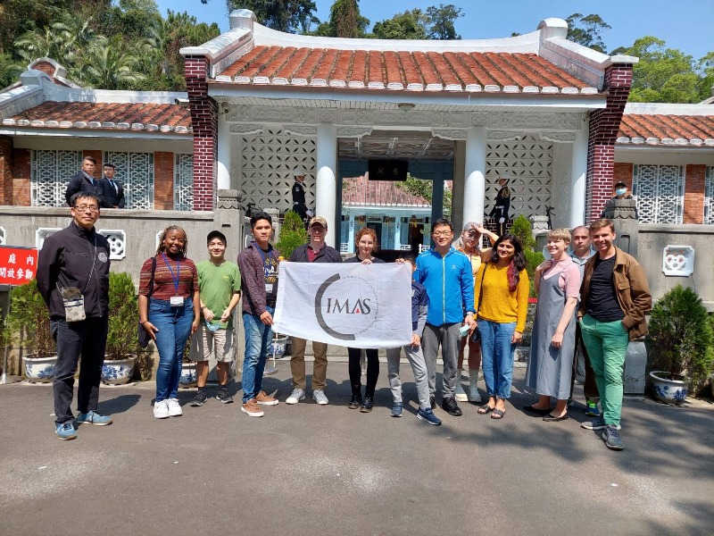 IMAS Students at the Gate of Chiang Kai-shek’s Mausoleum