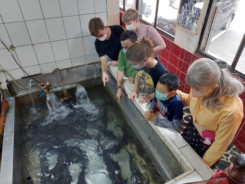 IMAS Students Select a Reservoir Fish